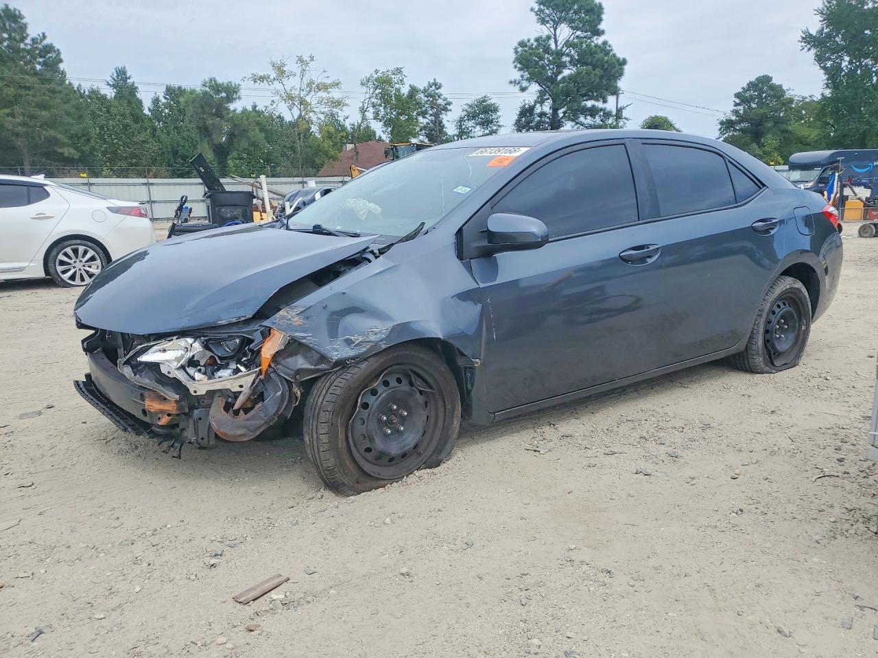 2016 Toyota Corolla Le - zdjęcie główne