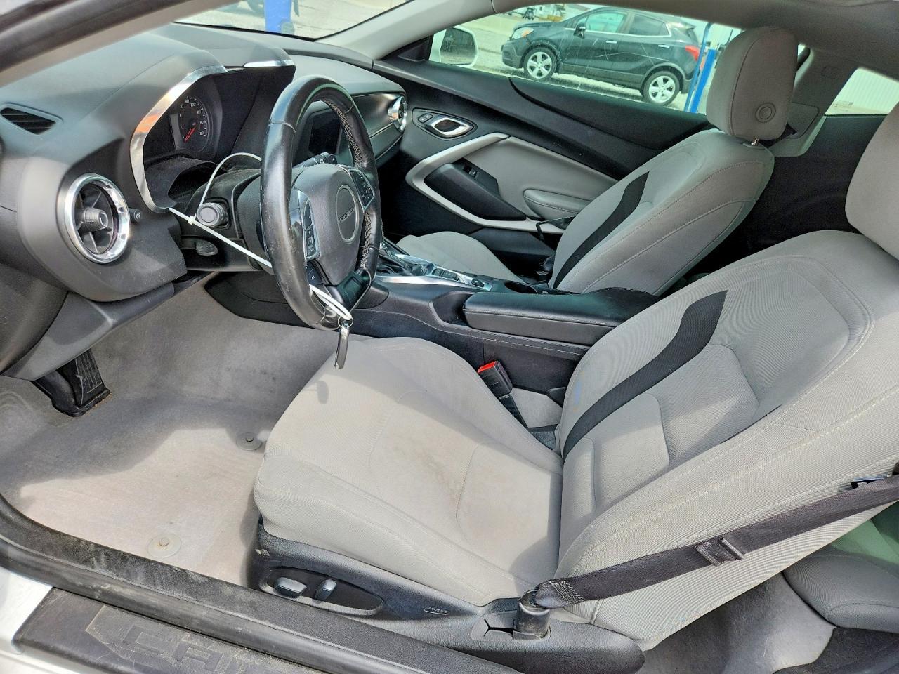 2020 Chevrolet Camaro Ls - zdjęcie 7