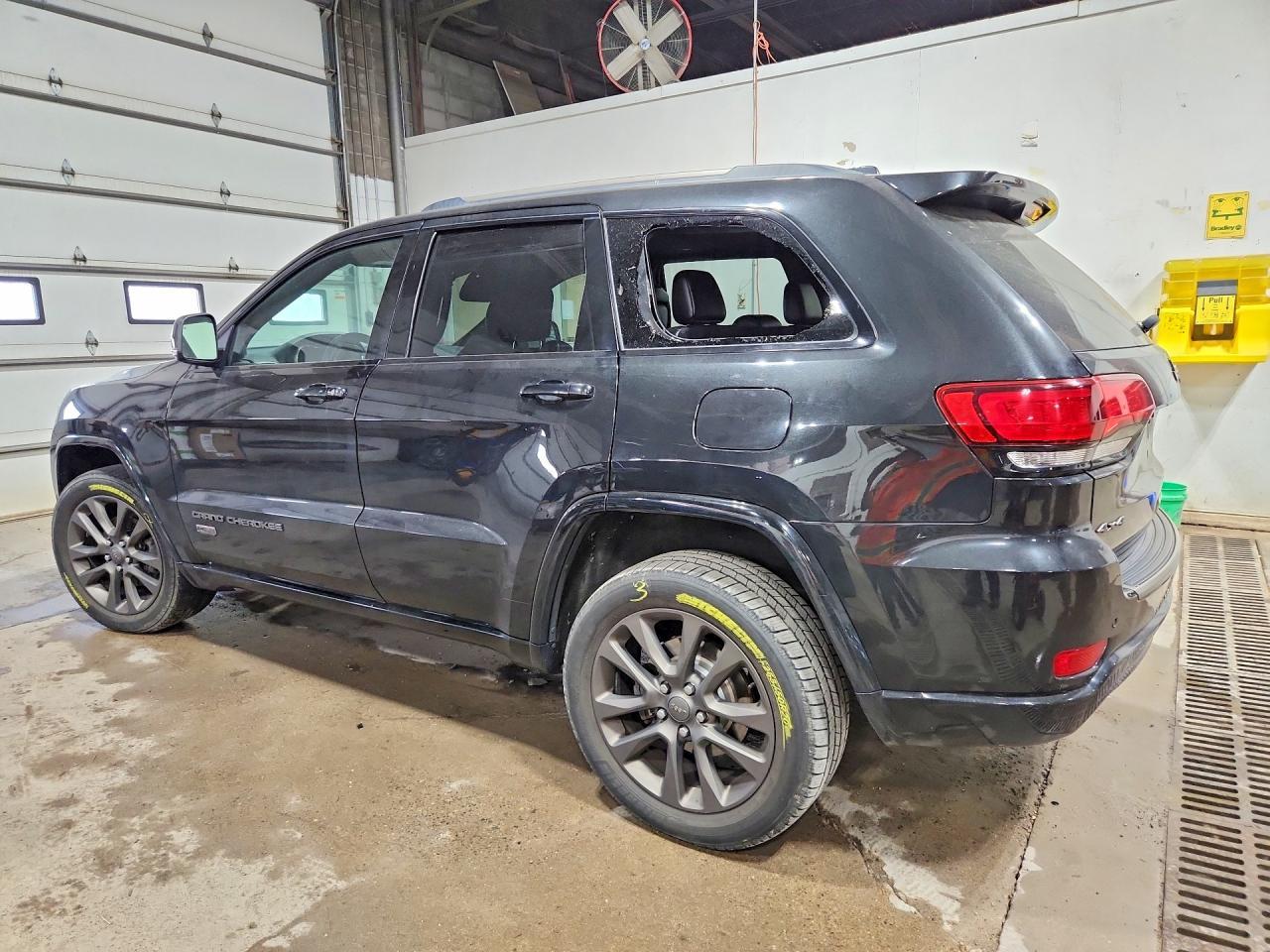 2016 Jeep Grand Cherokee Limited - zdjęcie 2