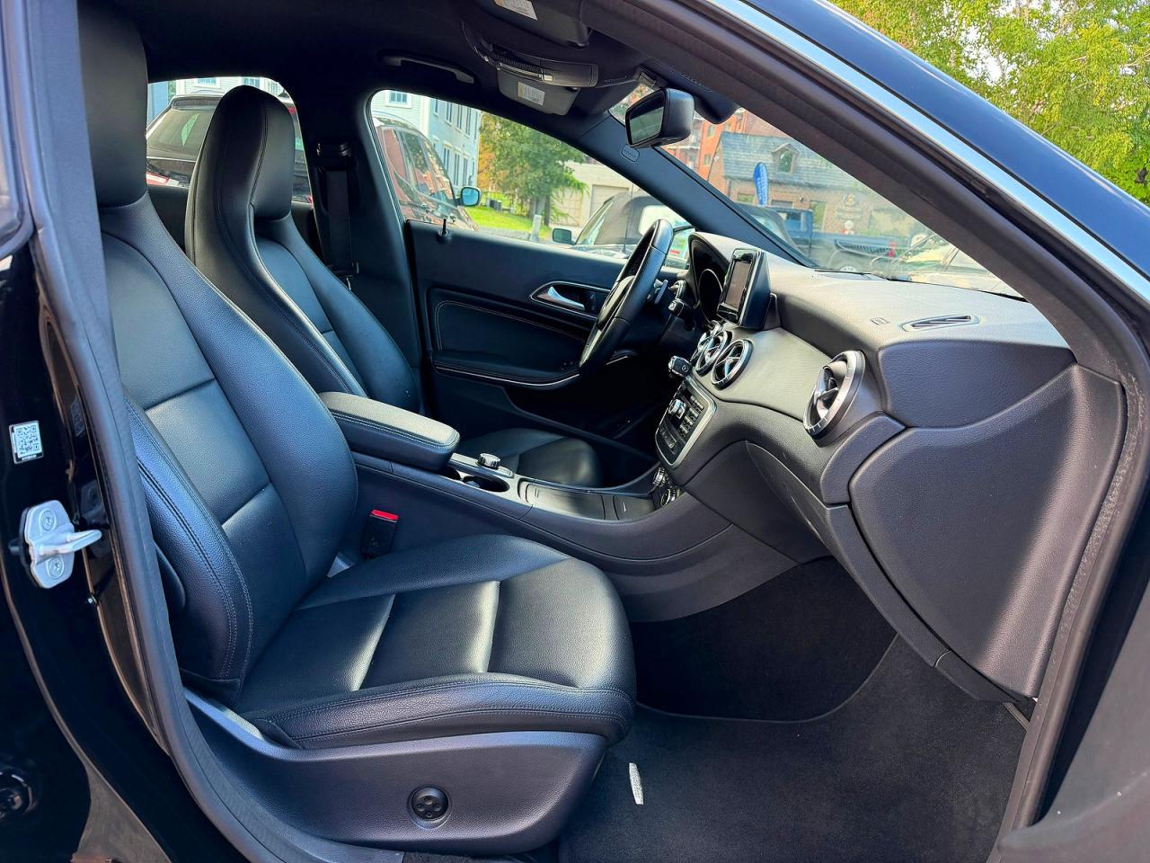 2014 Mercedes-Benz Cla 250 - zdjęcie 5