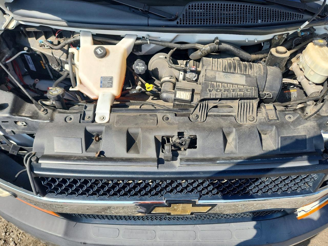 2016 Chevrolet Express G3500 - zdjęcie 12