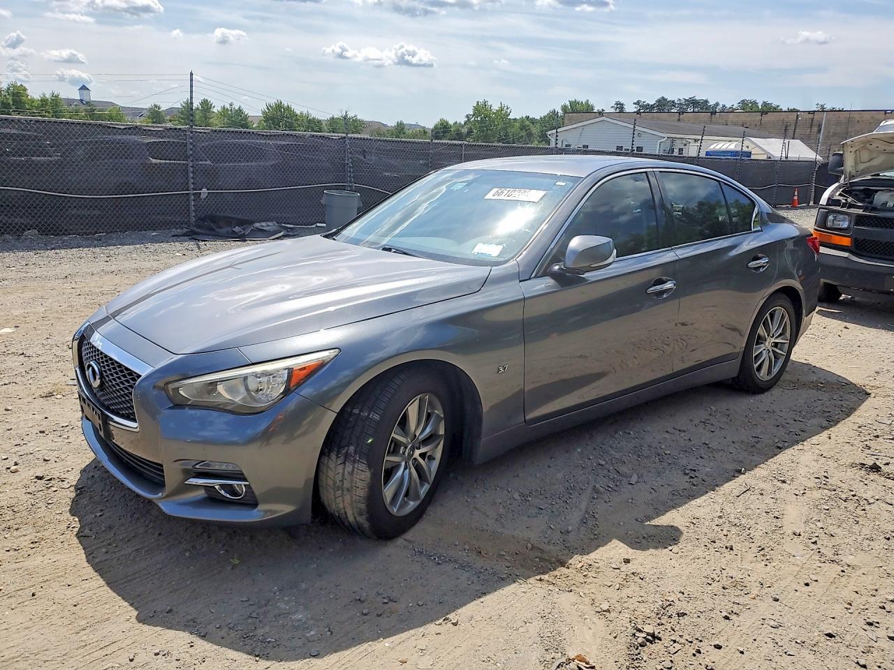2014 Infiniti Q50 Premium - zdjęcie główne
