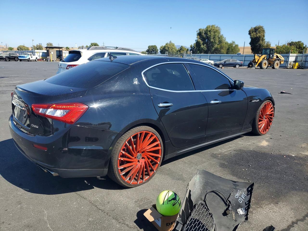 2015 Maserati Ghibli S - zdjęcie 3