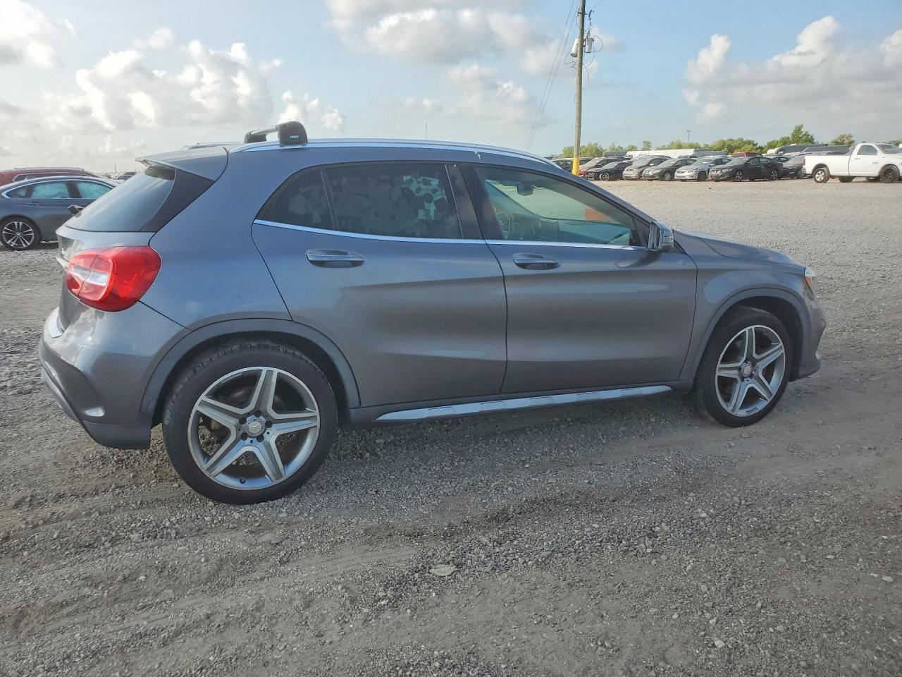 2015 Mercedes-Benz Gla 250 4Matic - zdjęcie 3