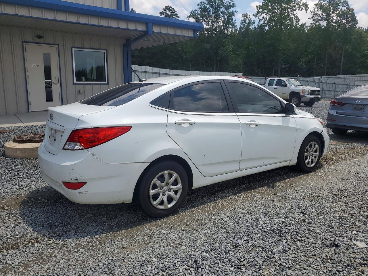 2013 Hyundai Accent Gls - zdjęcie 3