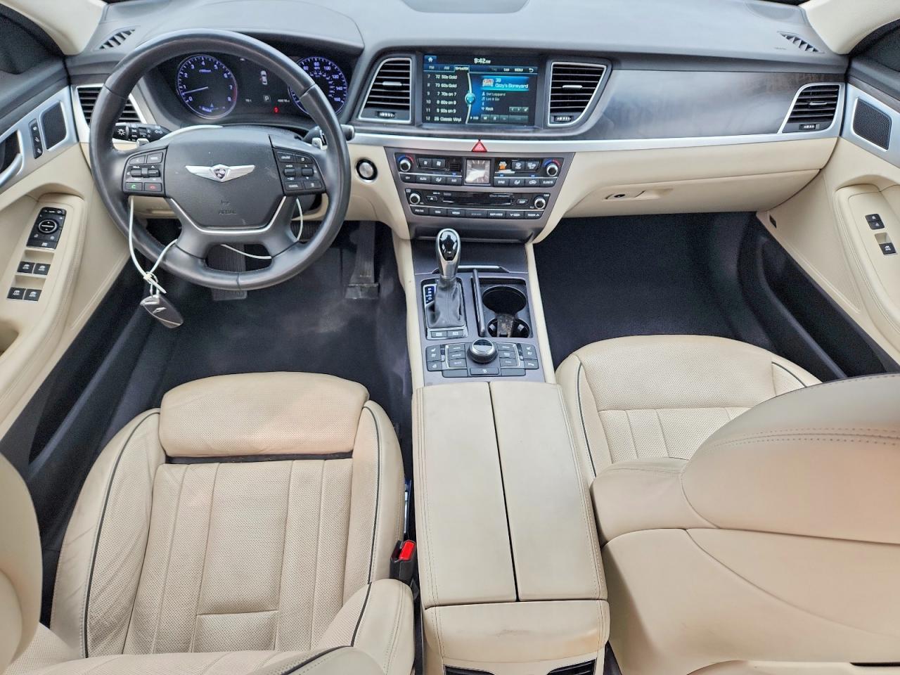 2016 Hyundai Genesis 3.8L - zdjęcie 8