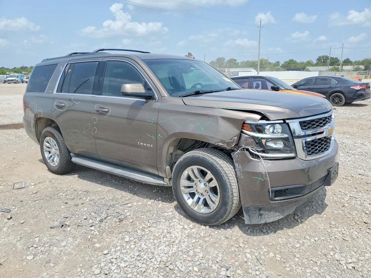 2015 Chevrolet Tahoe C1500 Ls - zdjęcie 4