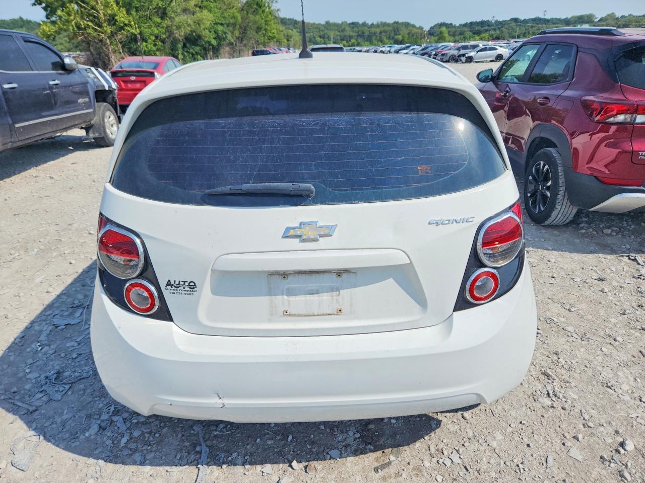 2014 Chevrolet Sonic Ls - zdjęcie 6