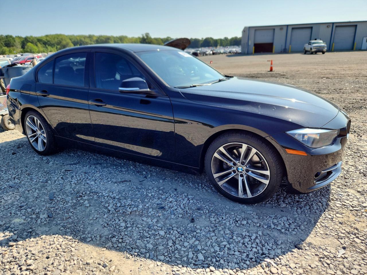 2015 BMW 328 I - zdjęcie 4