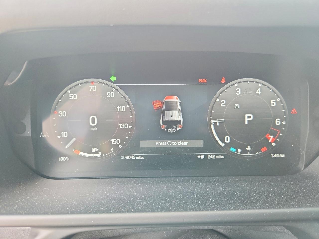 2025 Land Rover Defender 110 Sedona Red - zdjęcie 9