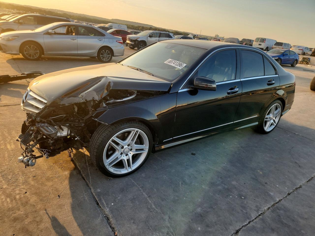 2013 Mercedes-Benz C 300 4Matic - zdjęcie główne