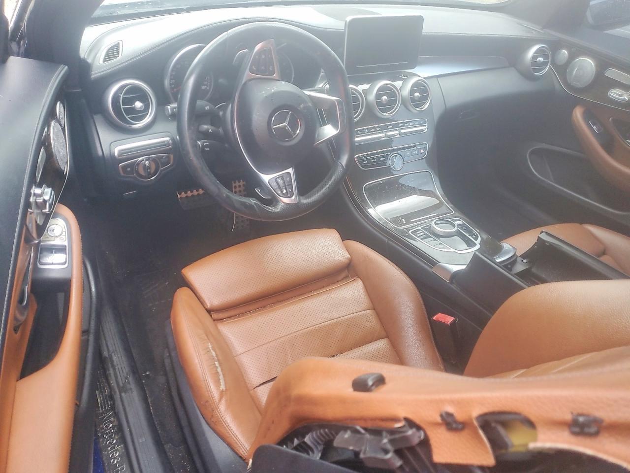 2017 Mercedes-Benz C 300 - zdjęcie 8