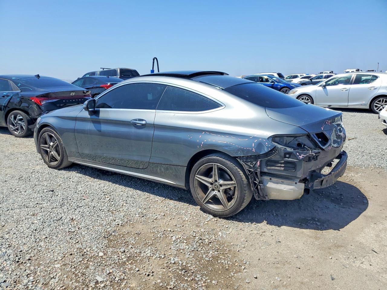 2017 Mercedes-Benz C 300 4Matic - zdjęcie 2