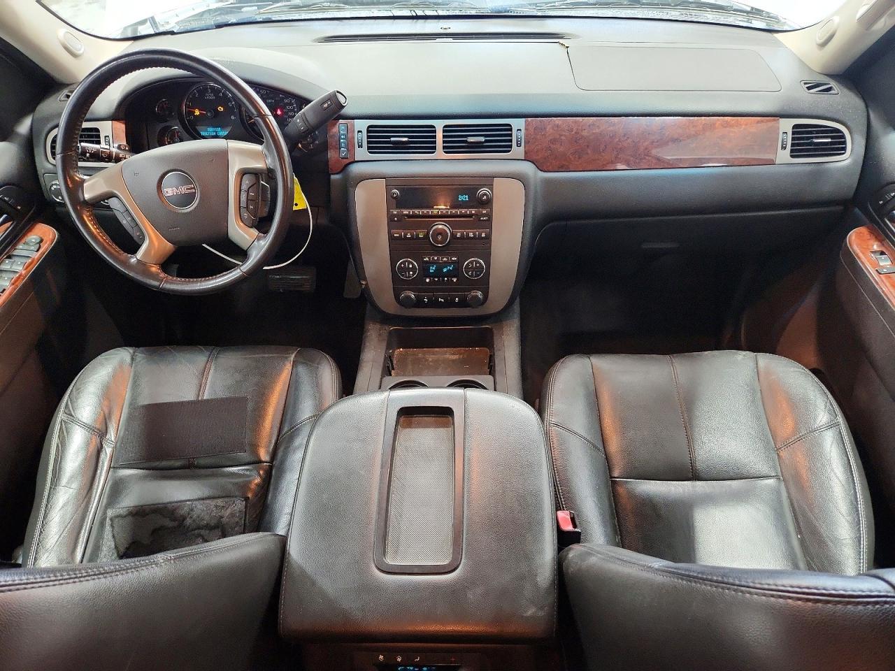 2014 GMC Yukon Slt - zdjęcie 8