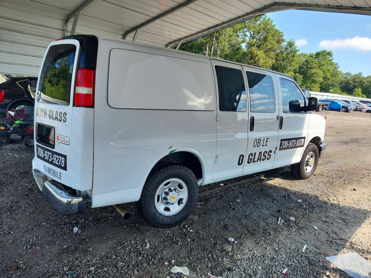 2016 Chevrolet Express G3500 - zdjęcie 3