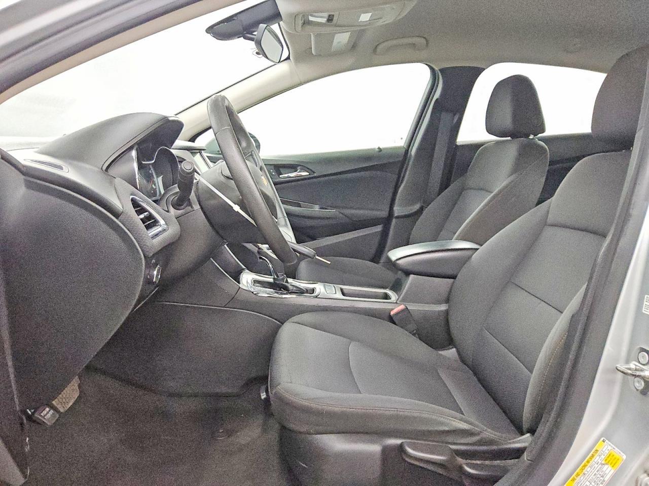 2018 Chevrolet Cruze Ls - zdjęcie 7