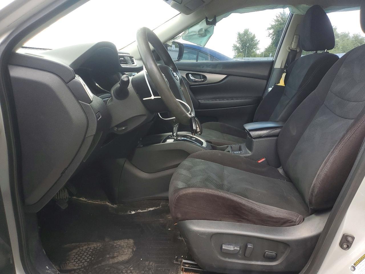 2015 Nissan Rogue S - zdjęcie 7