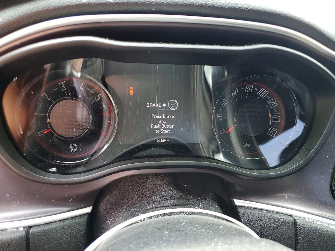 2016 Dodge Challenger R/T - zdjęcie 9
