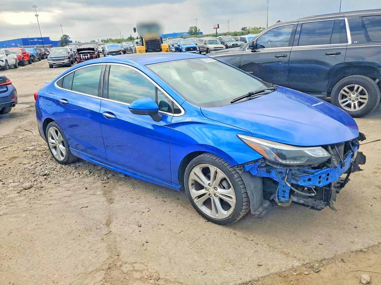 2016 Chevrolet Cruze Premier - zdjęcie 4