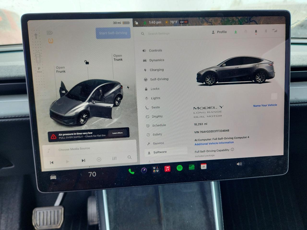 2026 Tesla Model Y - zdjęcie 9