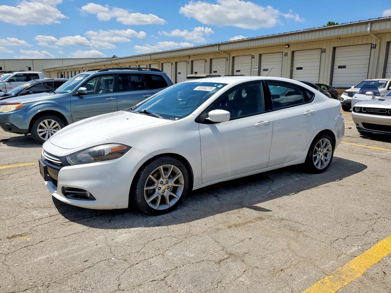2013 Dodge Dart Sxt - zdjęcie główne