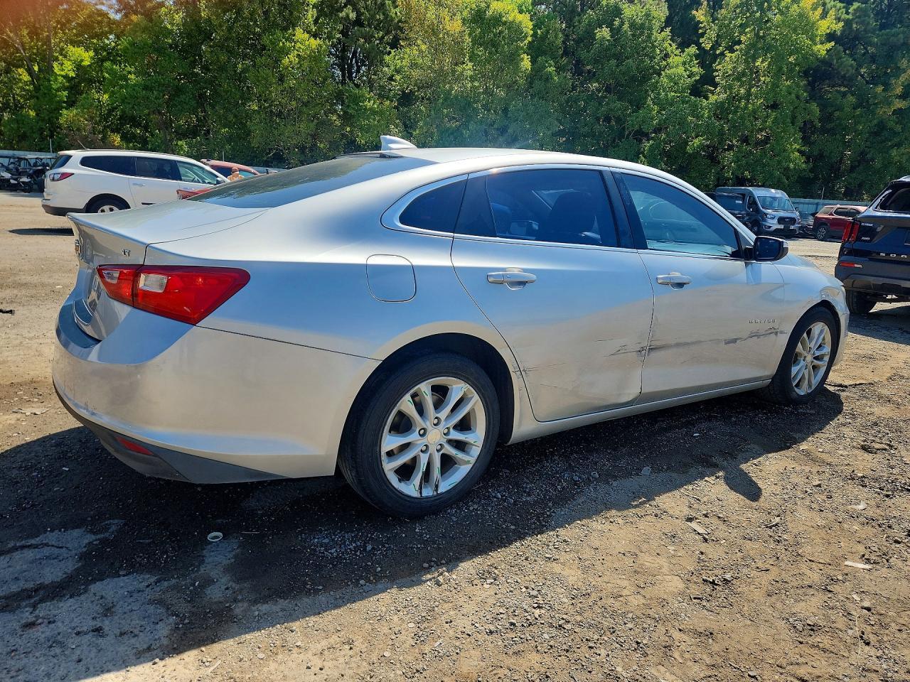 2016 Chevrolet Malibu Lt - zdjęcie 3