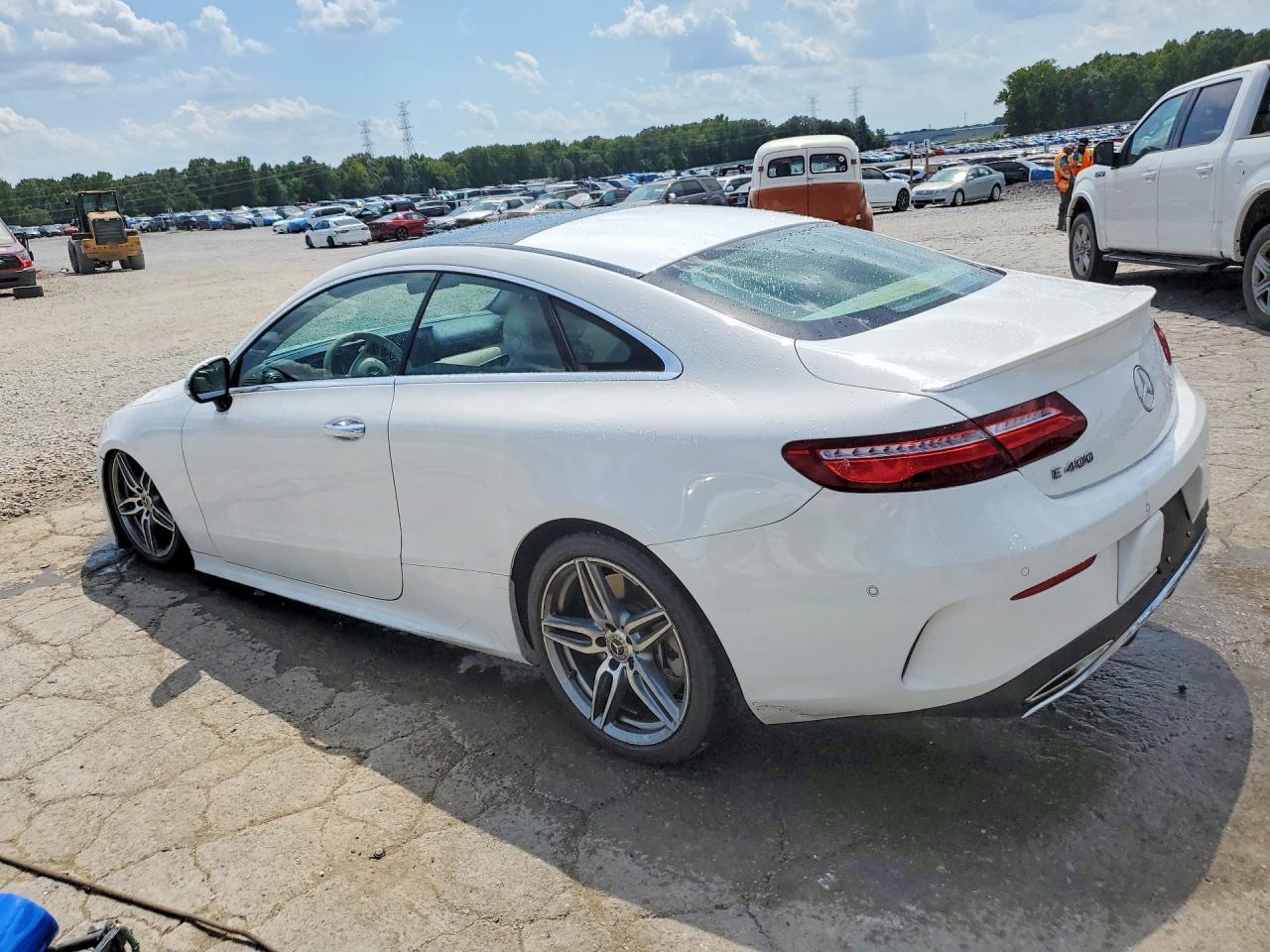 2018 Mercedes-Benz E 400 - zdjęcie 2