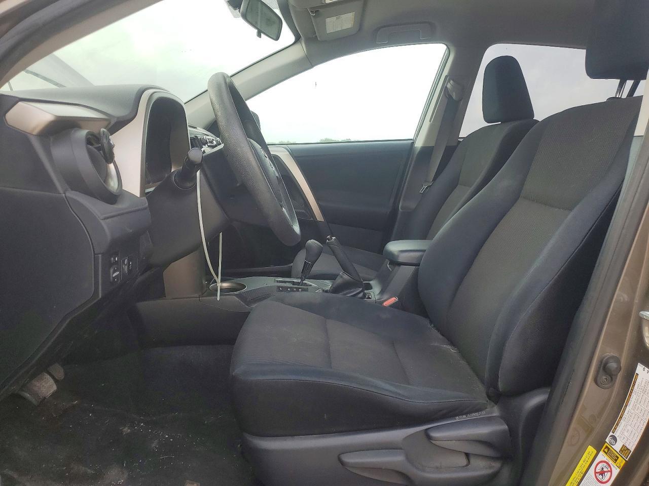 2015 Toyota Rav4 Le - zdjęcie 7
