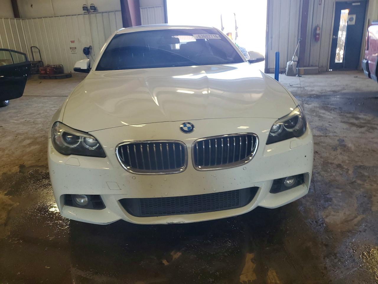 2016 BMW Seria 5 528i - zdjęcie 5