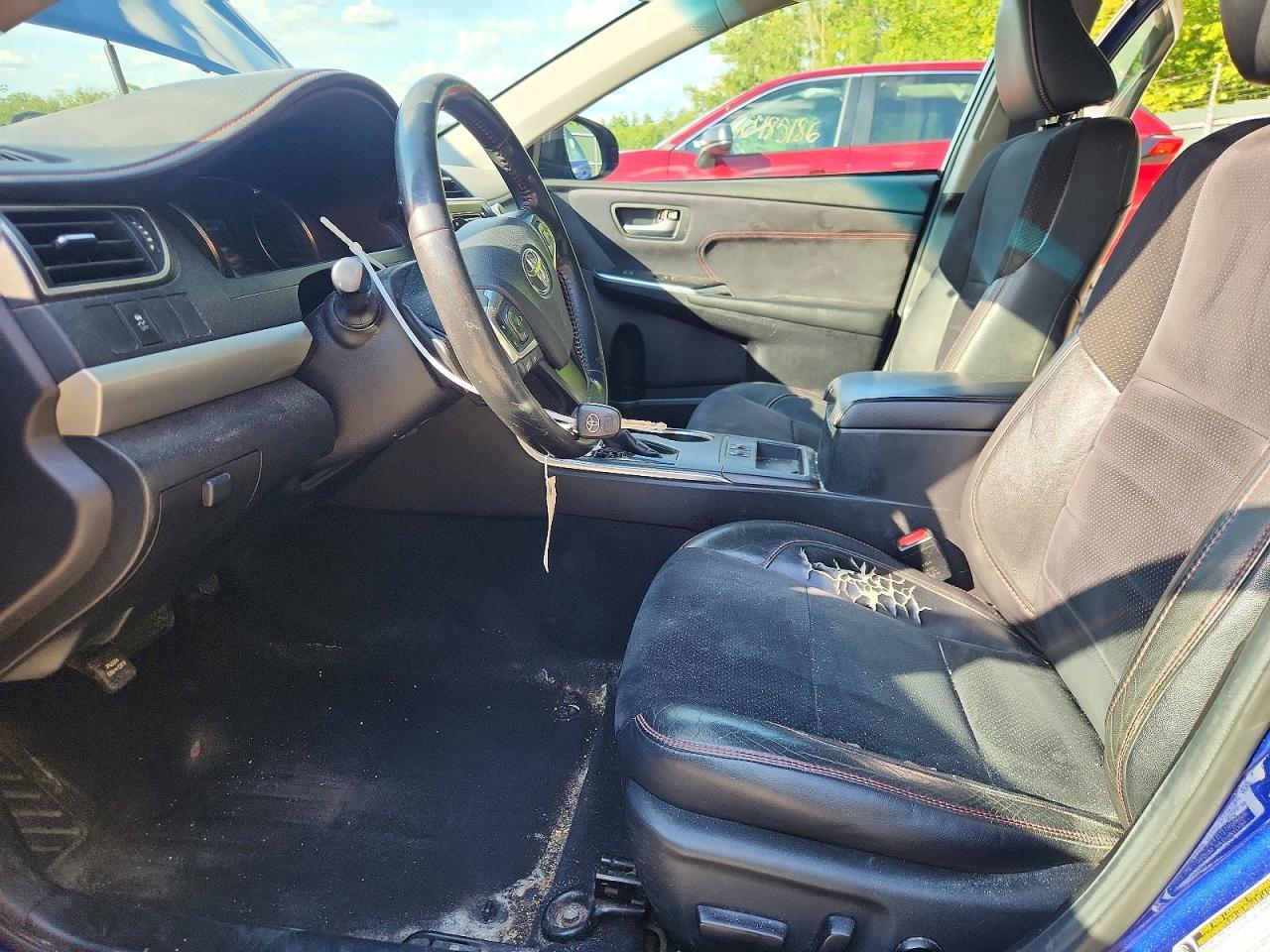 2015 Toyota Camry Xse - zdjęcie 7