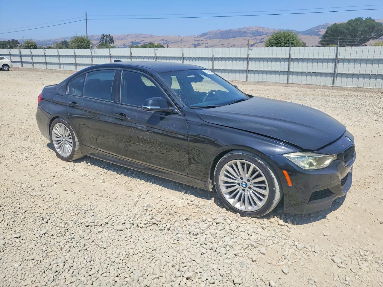 2013 BMW 328 I - zdjęcie 4