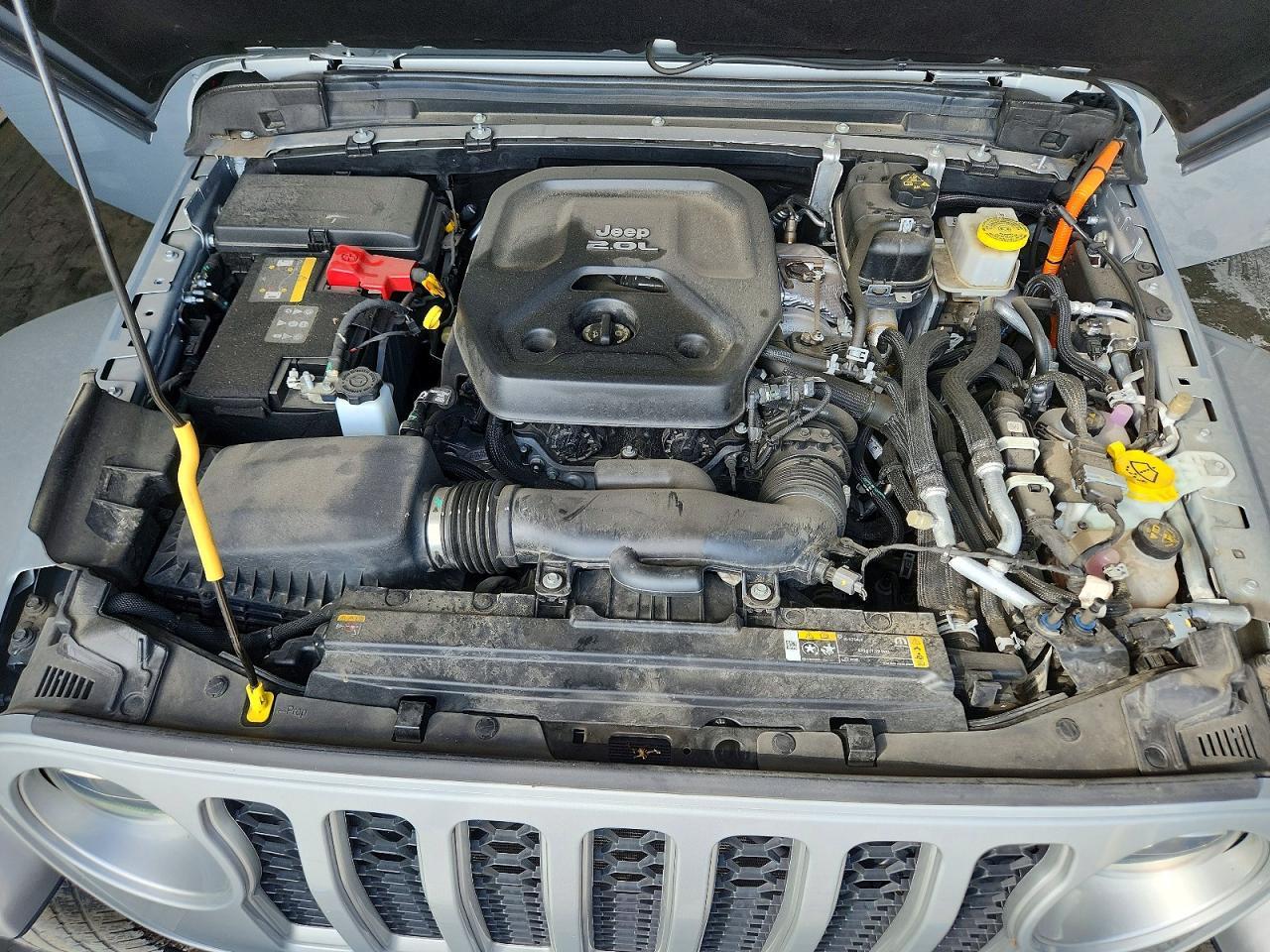 2022 Jeep Wrangler Unlimited Sahara 4Xe - zdjęcie 12