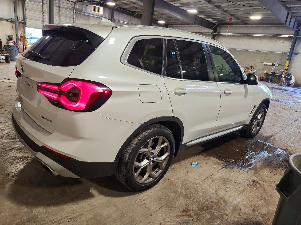 2022 BMW X3 Sdrive30I - zdjęcie 3