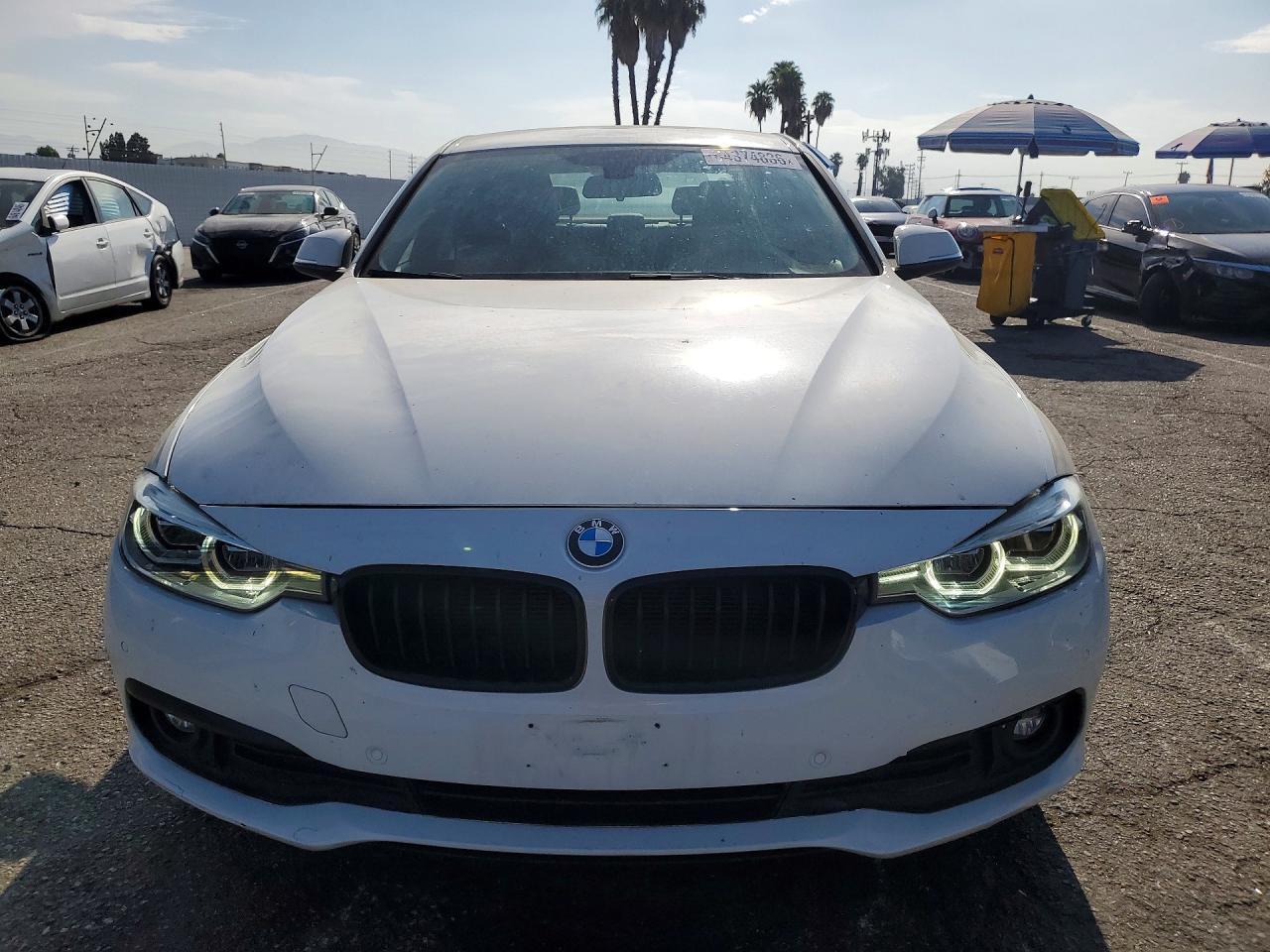 2017 BMW 320 I - zdjęcie 5