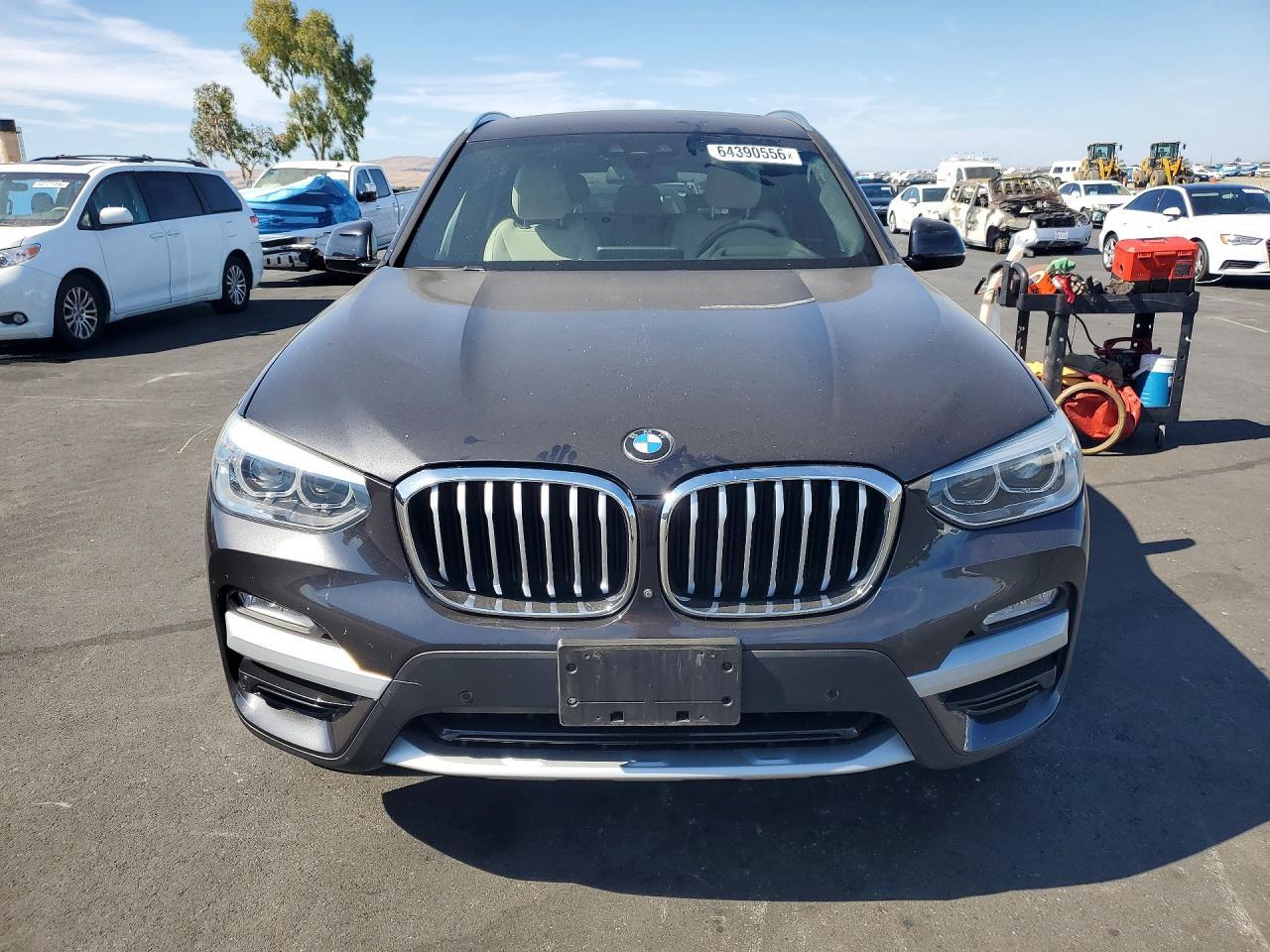 2019 BMW X3 xDrive30I - zdjęcie 5