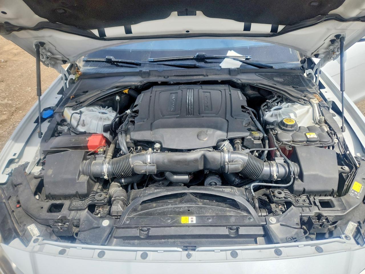 2018 Jaguar Xf Portfolio Le - zdjęcie 11