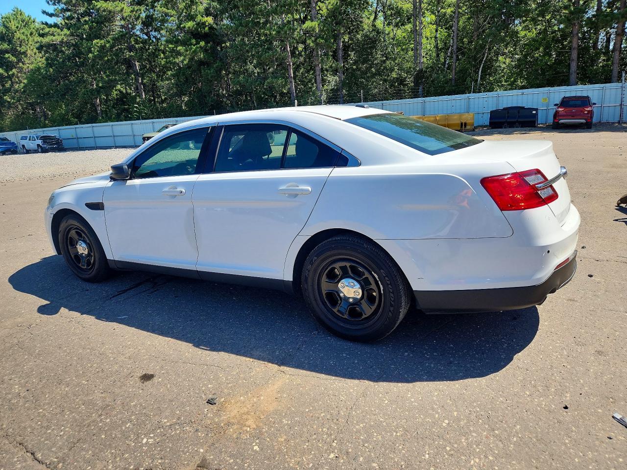 2016 Ford Taurus Police Interceptor - zdjęcie 2