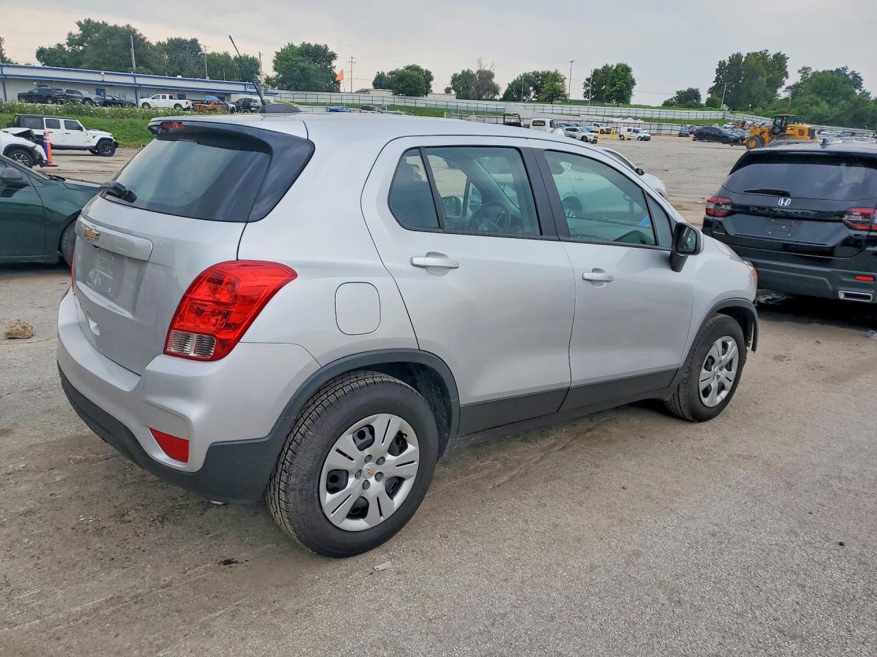 2017 Chevrolet Trax Ls - zdjęcie 3