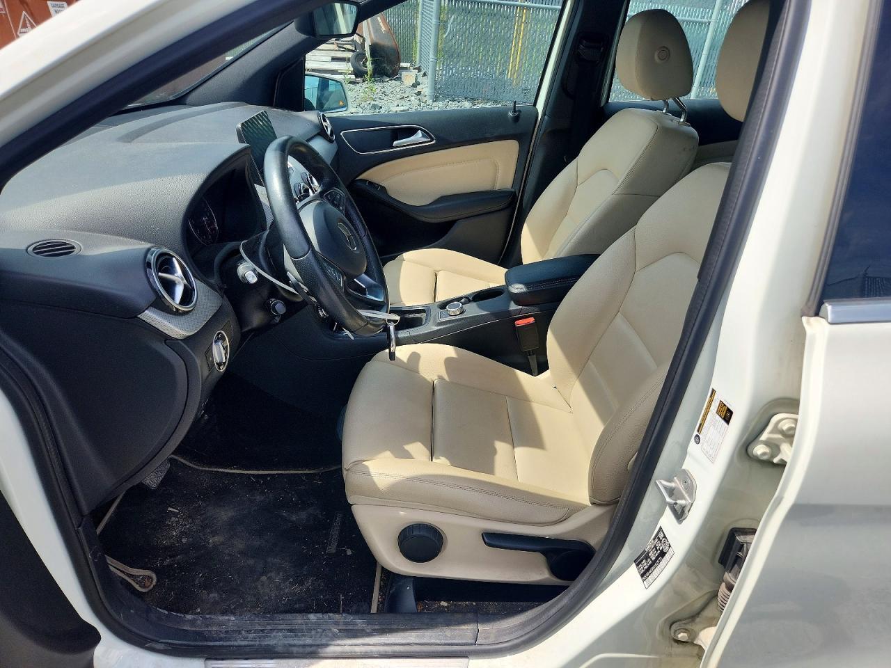 2017 Mercedes-Benz B 250 4Matic - zdjęcie 7