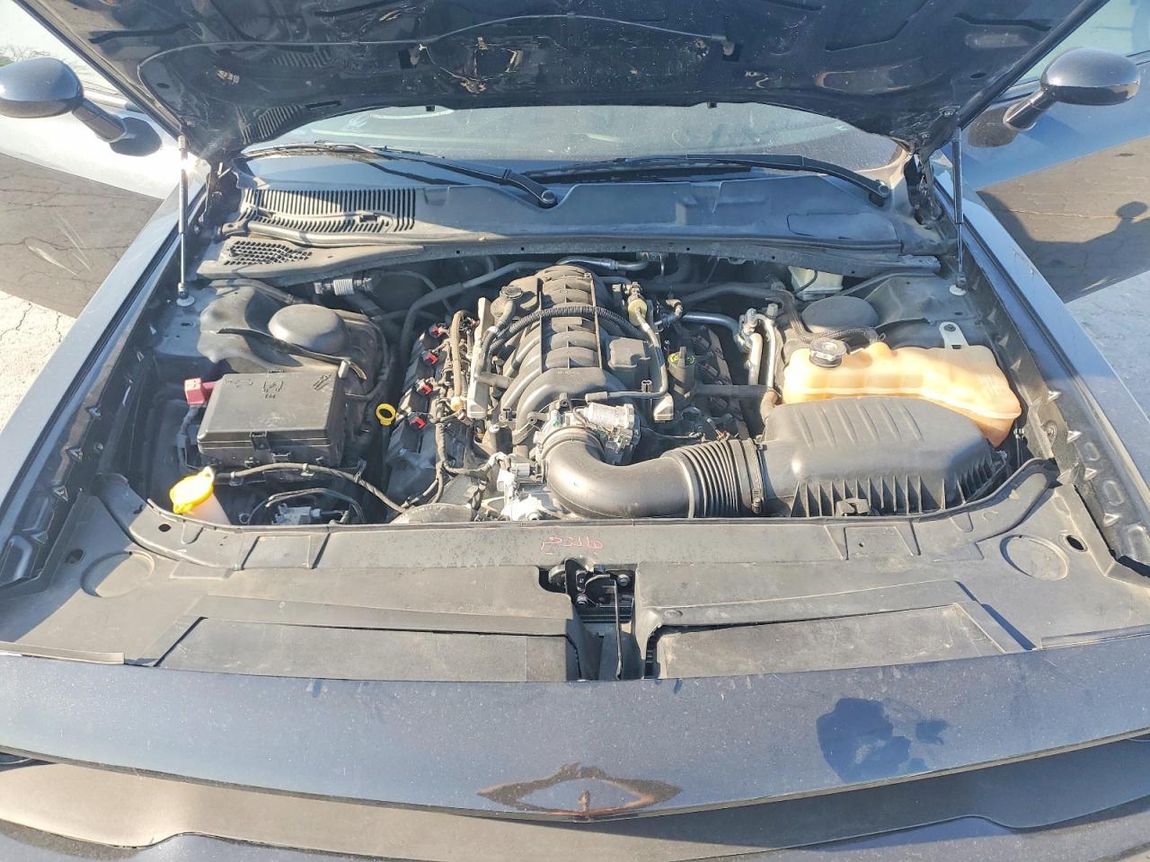 2019 Dodge Challenger R/T - zdjęcie 11