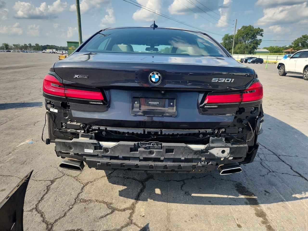 2021 BMW Seria 5 530i - zdjęcie 6