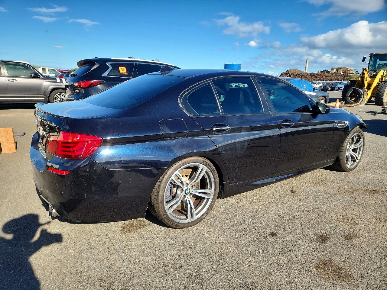 2013 BMW M5 - zdjęcie 3