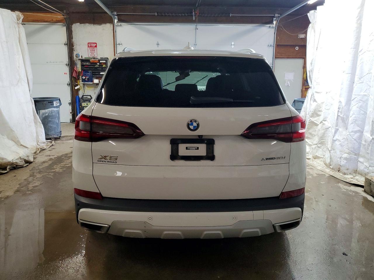 2023 BMW X5 xDrive40I - zdjęcie 6