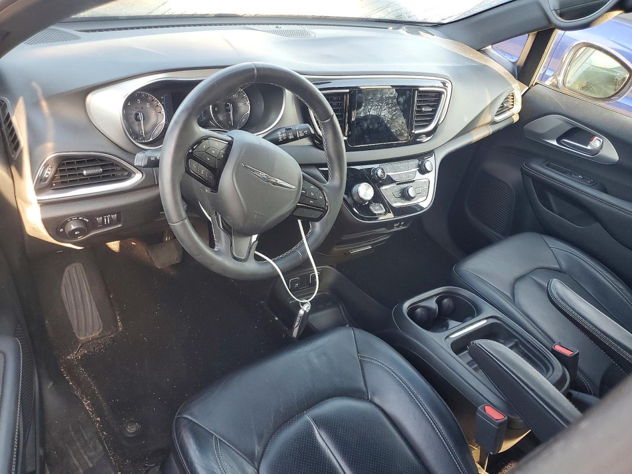 2018 Chrysler Pacifica Touring L - zdjęcie 8