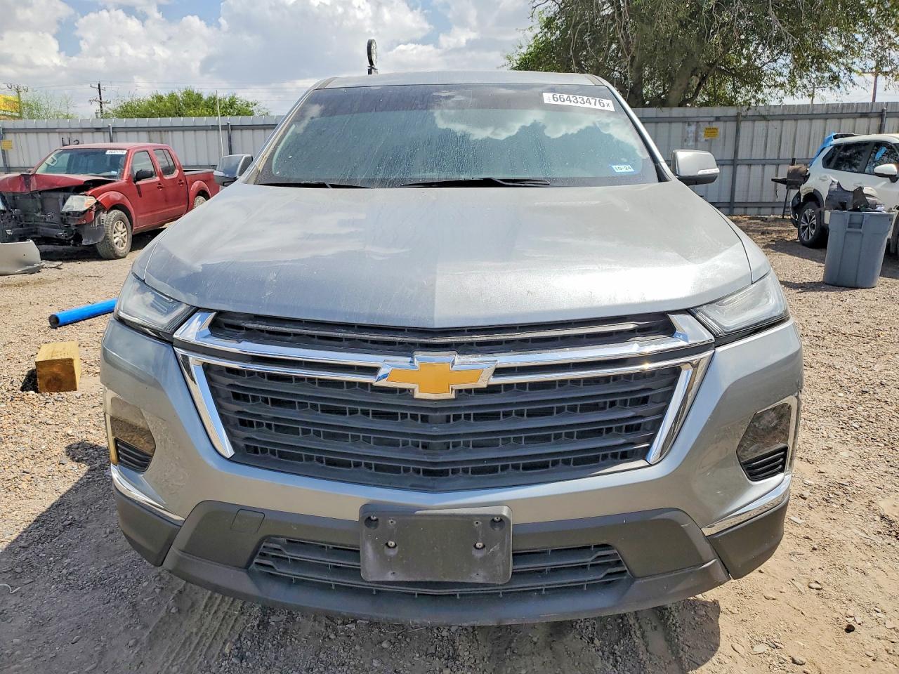 2023 Chevrolet Traverse Ls - zdjęcie 5