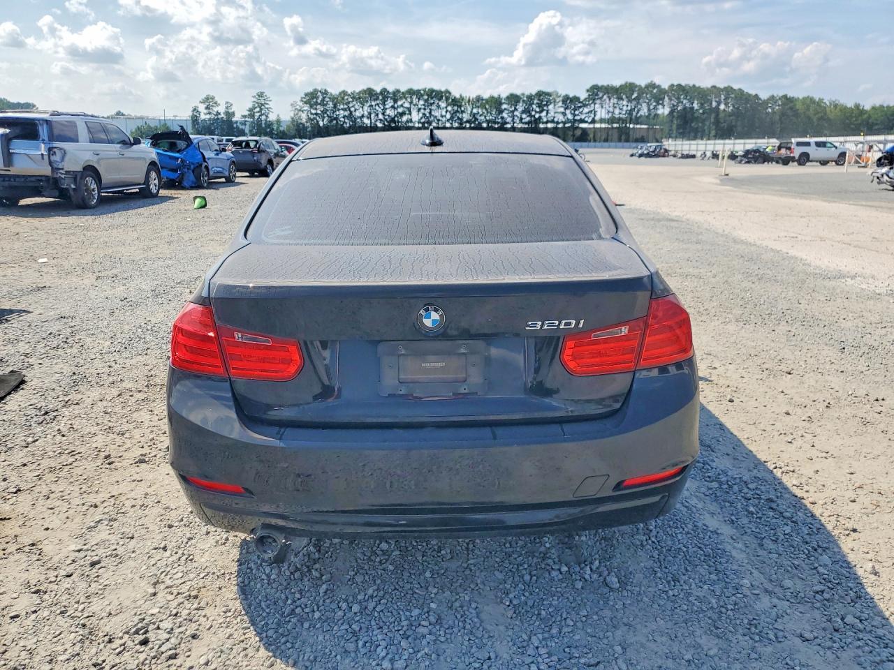 2013 BMW 320 I - zdjęcie 6