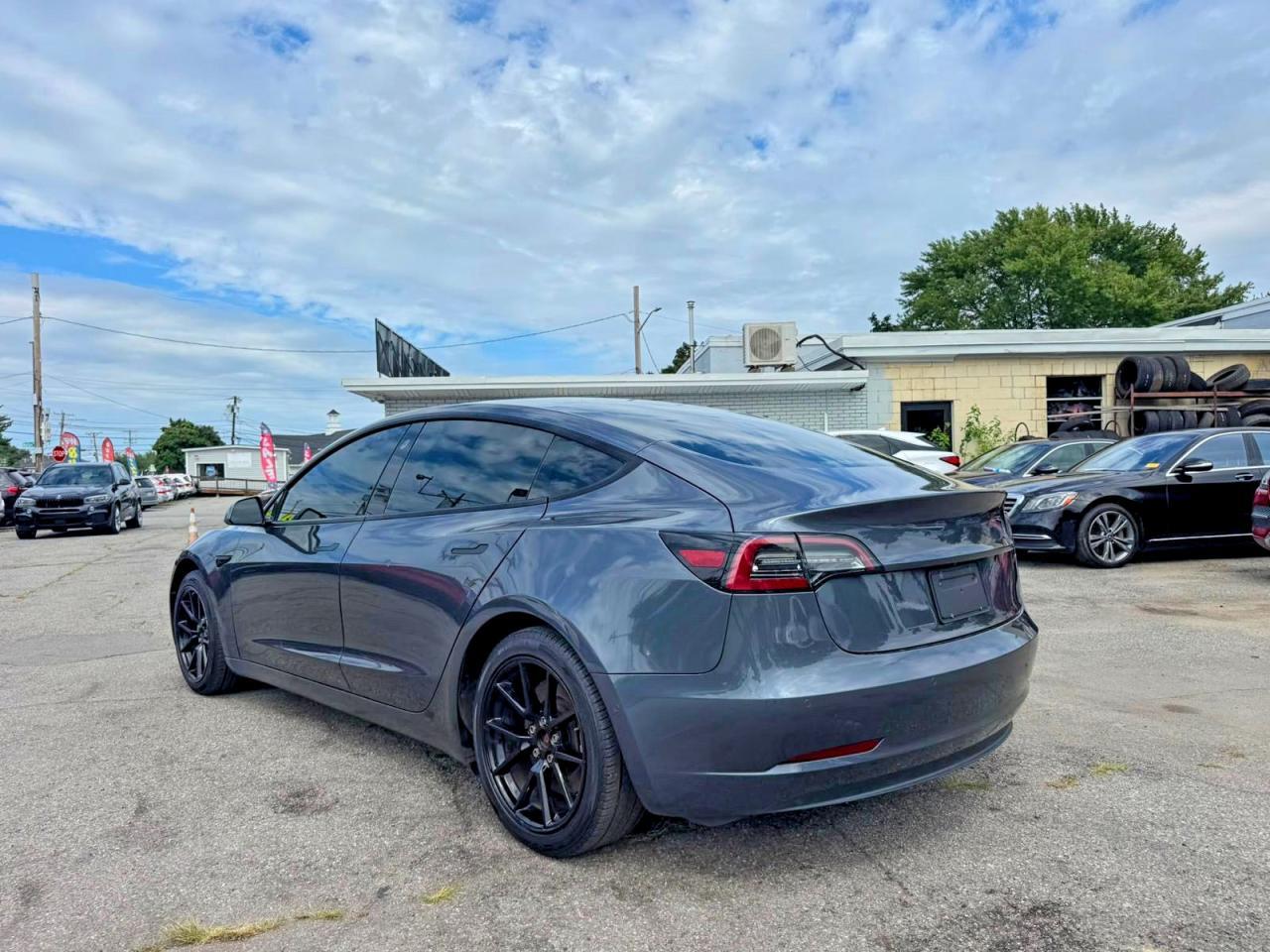 2021 Tesla Model 3 - zdjęcie 3