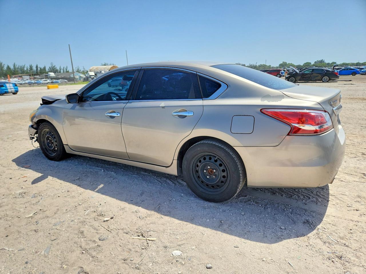 2013 Nissan Altima 2.5 - zdjęcie 2