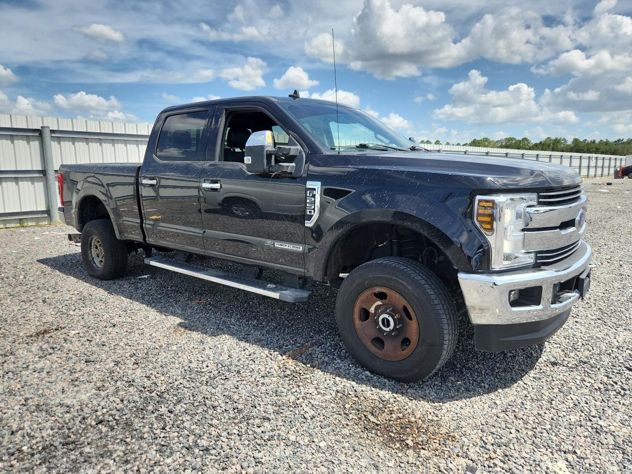 2019 Ford F250 Super Duty - zdjęcie 4