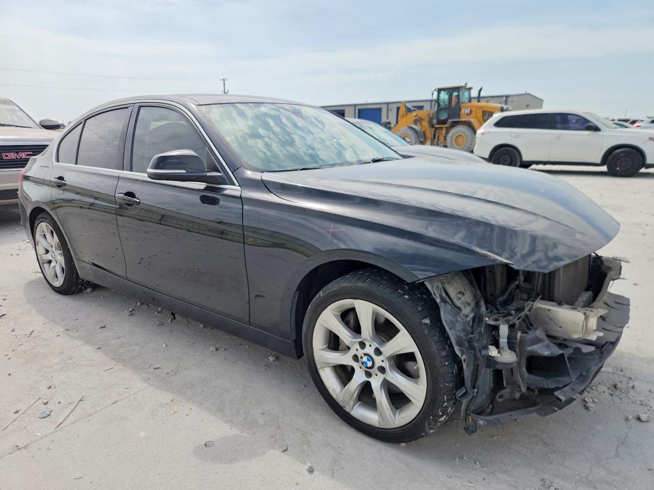 2015 BMW 335 I - zdjęcie 4